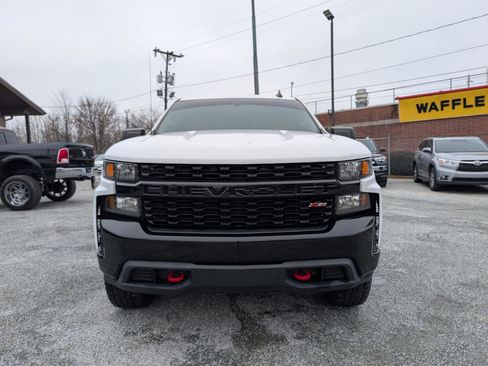 Used 2020 Chevrolet Silverado 1500 Custom Trail Boss w/ Infotainment Package image 2