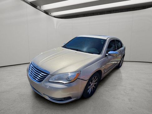 Used 2014 Chrysler 200 Limited w/ Sun/Sound Group FWD image 1