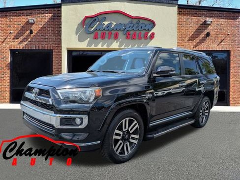 Used 2016 Toyota 4Runner Limited RWD image 9