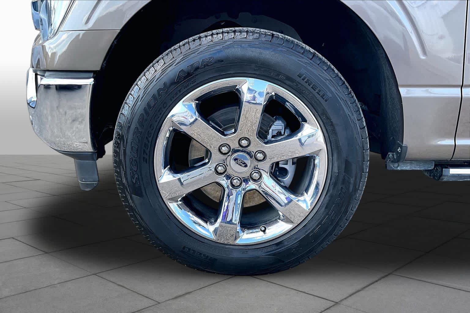 Used 2023 Ford F150 Lariat w/ Equipment Group 502A High AWD/4WD image 11