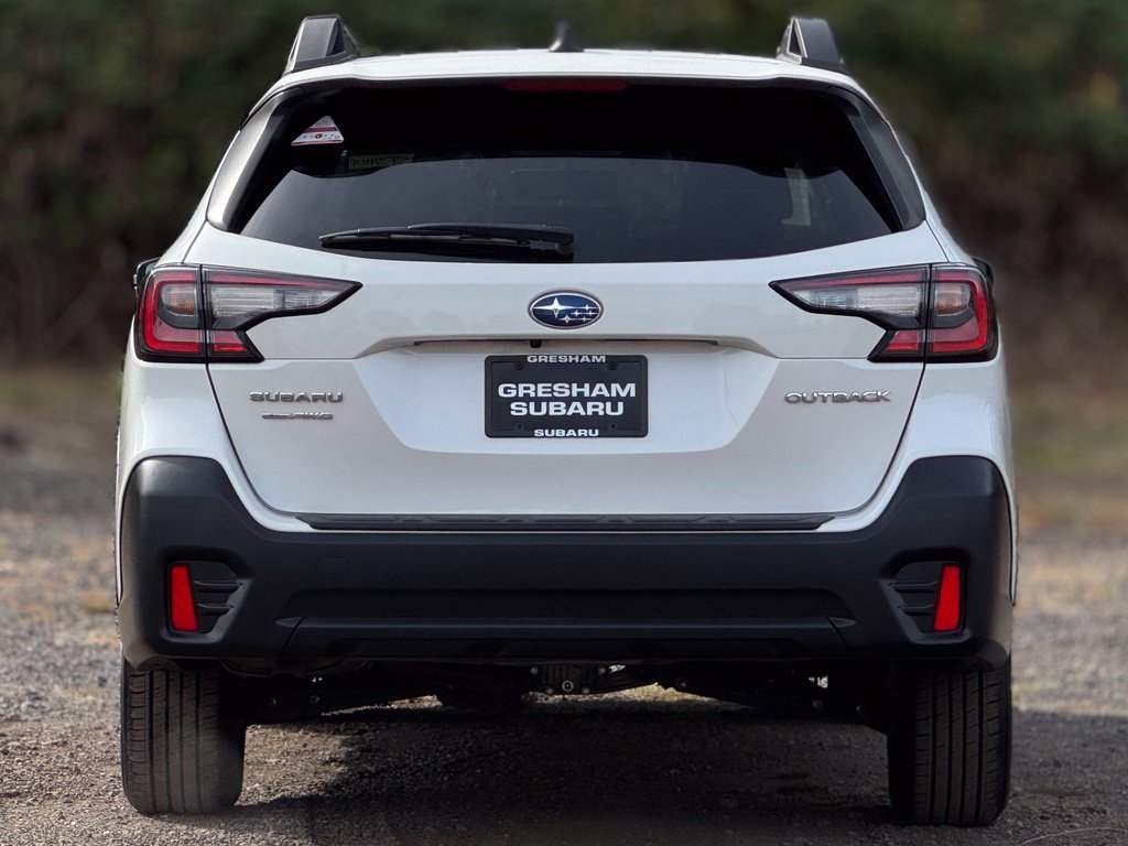 Certified 2022 Subaru Outback Premium AWD/4WD image 6