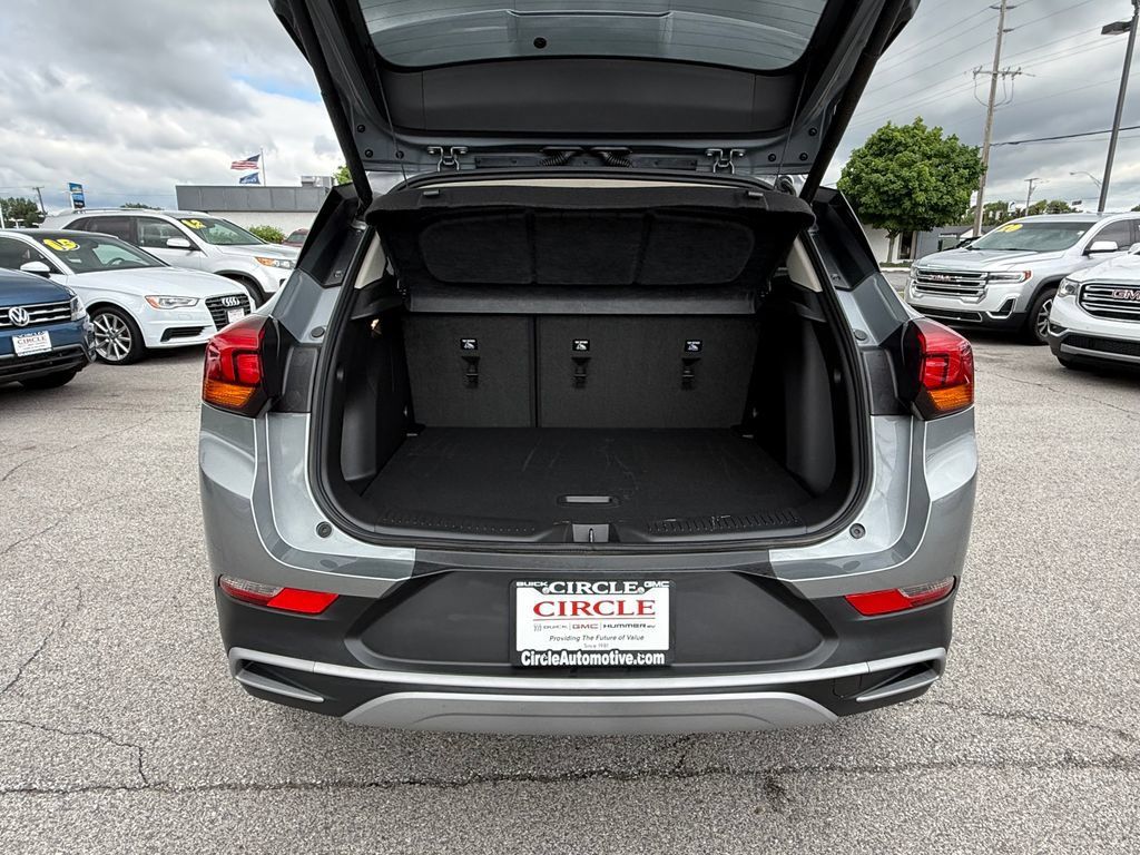 Used 2024 Buick Encore GX Preferred FWD image 8