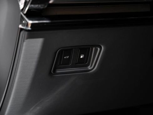 New 2026 Land Rover Range Rover Sport Dynamic SE AWD/4WD image 32