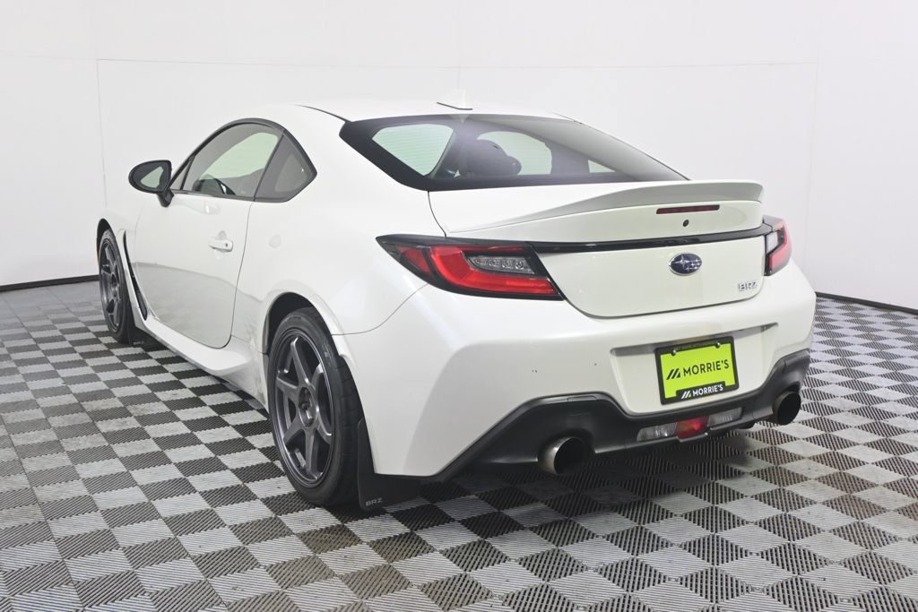 Used 2022 Subaru BRZ Limited RWD image 4