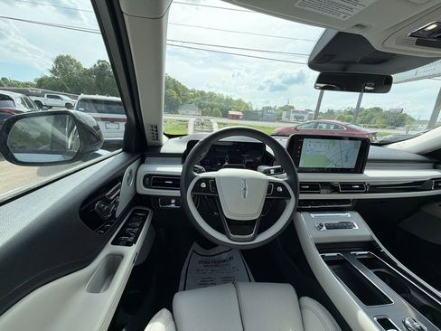New 2026 Lincoln Aviator Reserve AWD/4WD image 14