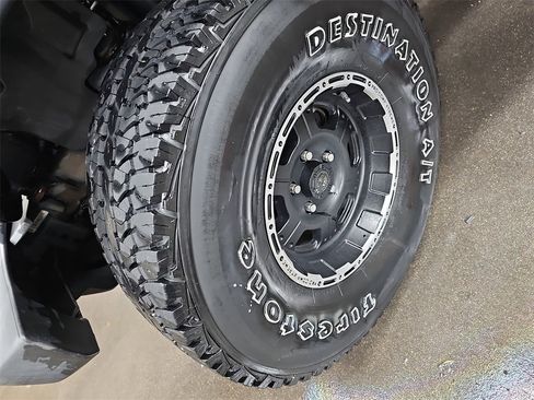 Used 2007 Jeep Wrangler X image 24