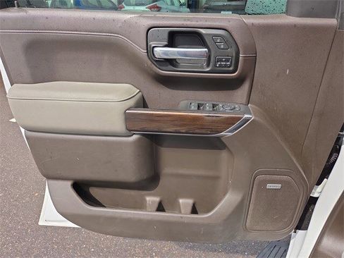 Used 2021 GMC Sierra 1500 SLT image 18