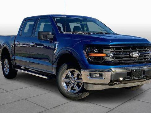 Certified 2025 Ford F150 XLT w/ Equipment Group 301A Standard image 3