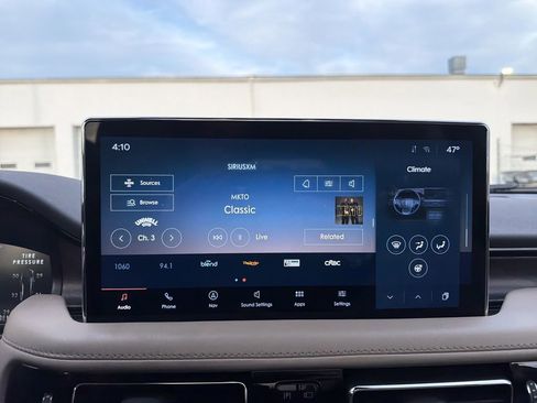 Certified 2022 Lincoln Nautilus Reserve w/ Equipment Group 202A image 23