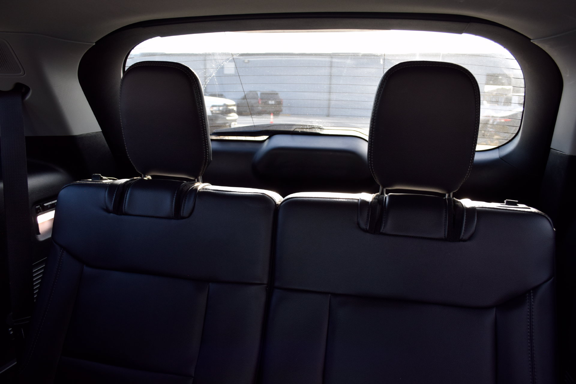 Certified 2023 Ford Explorer Limited w/ Limited Technology Package RWD image 19