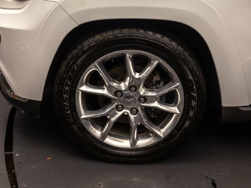 Used 2016 Jeep Grand Cherokee Summit AWD/4WD image 43