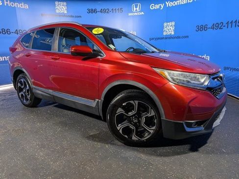 Used 2017 Honda CR-V Touring image 2