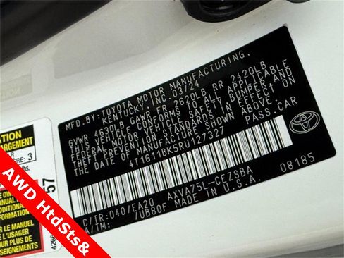 Used 2024 Toyota Camry SE image 32