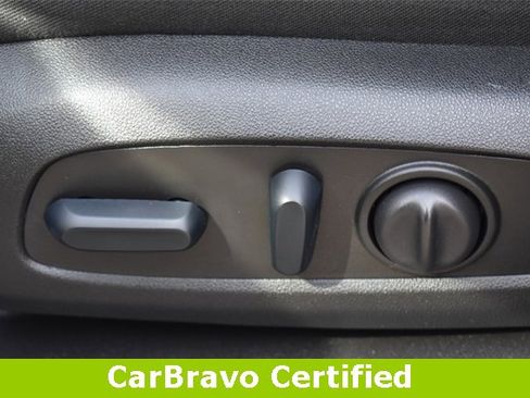 Certified 2024 Chevrolet Equinox LT image 23