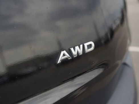 Used 2023 Nissan Rogue S image 68