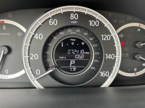 Used 2013 Honda Accord EX-L image 18