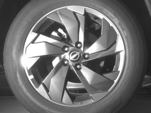 Used 2025 Nissan Rogue SV image 15