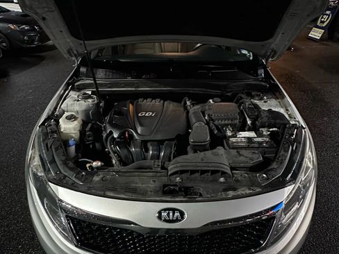 Used 2013 Kia Optima EX w/ Premium Pkg image 10