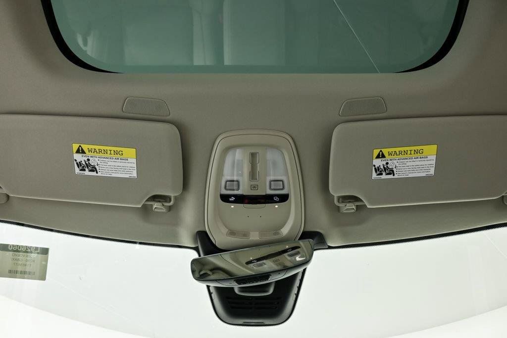 Used 2026 Volvo XC90 B6 Ultra w/ Protection Package AWD/4WD image 21