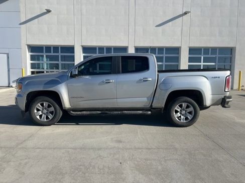 Used 2016 GMC Canyon SLE w/ SLE Convenience Package image 6