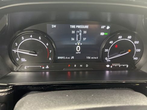 Used 2020 Lincoln Corsair AWD w/ Premium Package image 16