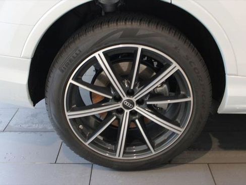 Certified 2025 Audi Q7 2.0T Premium Plus AWD/4WD image 39