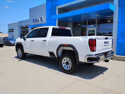 New 2026 GMC Sierra 2500 Pro w/ Max Trailering Package AWD/4WD image 10
