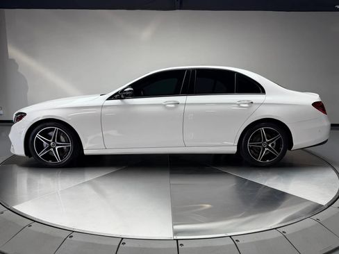 Used 2019 Mercedes-Benz E 300 image 4