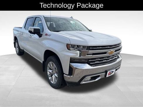 Certified 2022 Chevrolet Silverado 1500 LTZ w/ LTZ Premium Package image 4