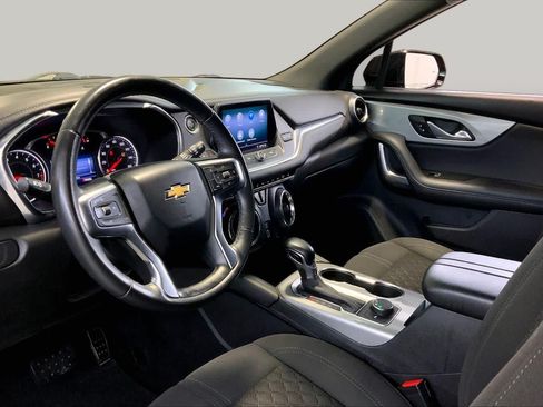 Used 2020 Chevrolet Blazer LT FWD image 17
