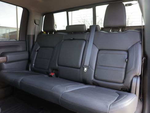 Used 2021 GMC Sierra 2500 Denali w/ Denali Ultimate Package image 9