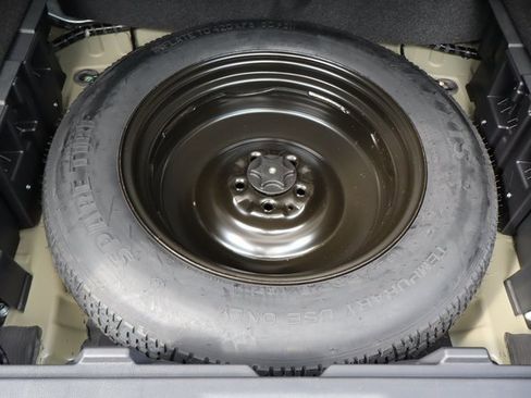 Used 2024 Nissan Murano SV image 24