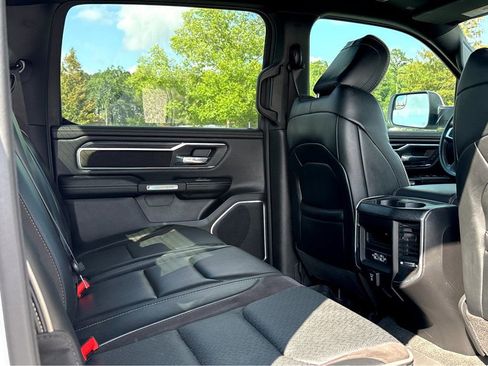 Used 2023 RAM 1500 Laramie RWD image 13