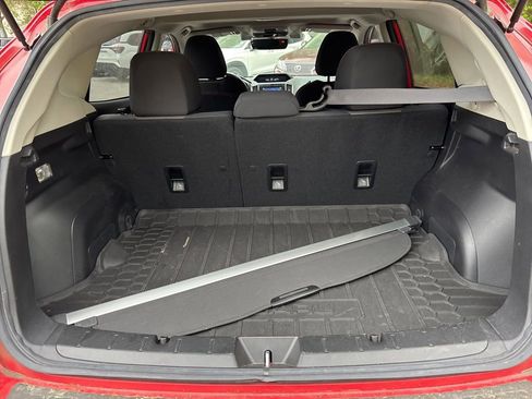 Used 2021 Subaru Crosstrek 2.0i Premium w/ Moonroof Package image 26