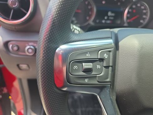 Used 2024 Chevrolet Blazer LT w/ Convenience Package FWD image 18