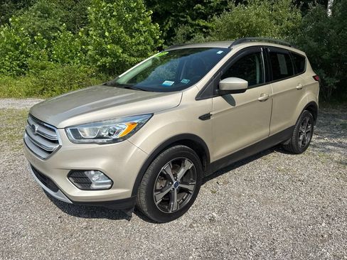 Used 2018 Ford Escape SEL AWD/4WD image 4