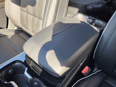 New 2026 Buick Enclave Avenir image 33