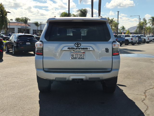 Used 2024 Toyota 4Runner SR5 Premium w/ Moonroof Package RWD image 6