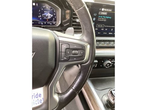 Used 2022 Chevrolet Silverado 1500 LT Trail Boss w/ LT Trail Boss Premium Package AWD/4WD image 38