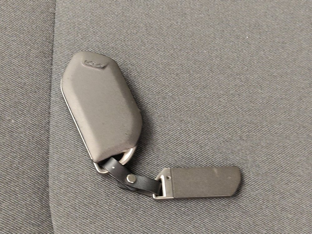 Used 2025 Kia K4 FWD image 32