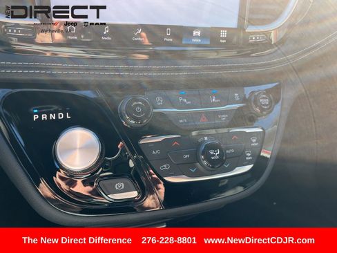 New 2026 Chrysler Pacifica Select image 23