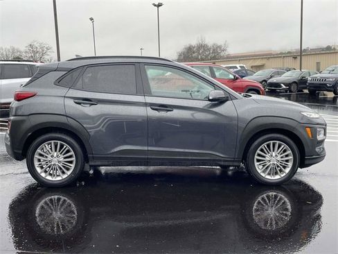 Certified 2021 Hyundai Kona SEL Plus image 2