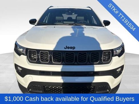 New 2026 Jeep Compass Latitude image 2