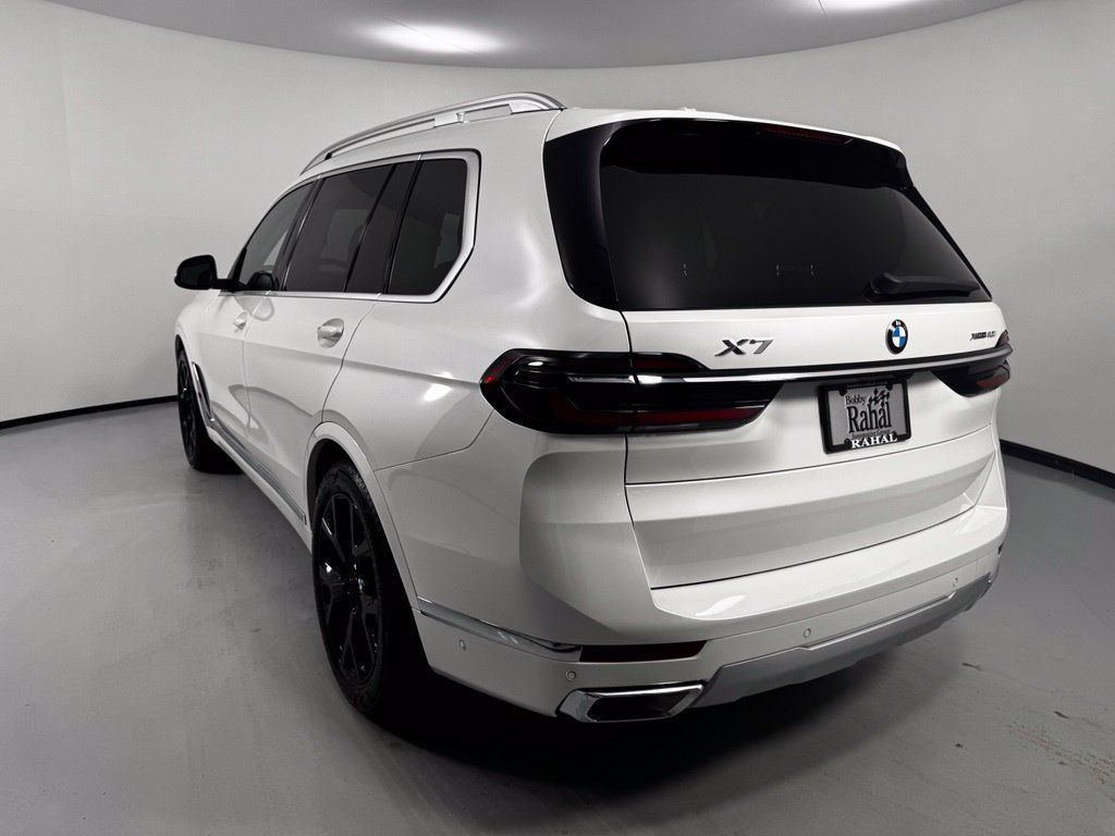 Certified 2023 BMW X7 xDrive40i w/ Executive Package AWD/4WD image 6