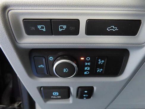 Used 2021 Ford F150 Limited image 21