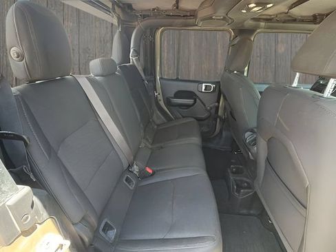 Used 2020 Jeep Gladiator Sport w/ Trailer Tow Package AWD/4WD image 13