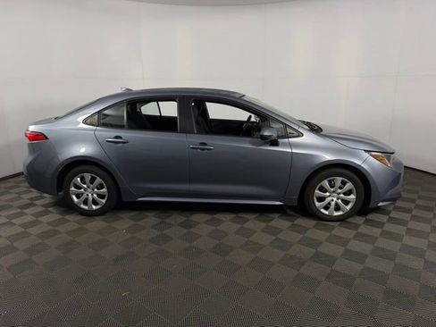 Used 2023 Toyota Corolla LE image 10