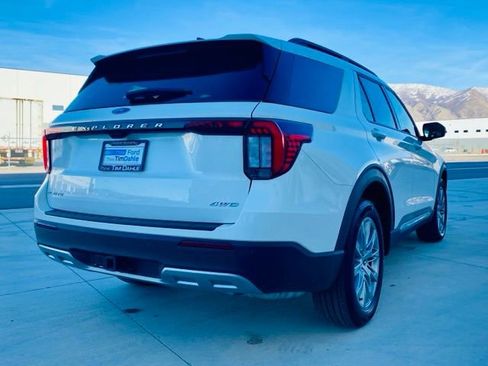 New 2025 Ford Explorer Active w/ Active Comfort Package image 5