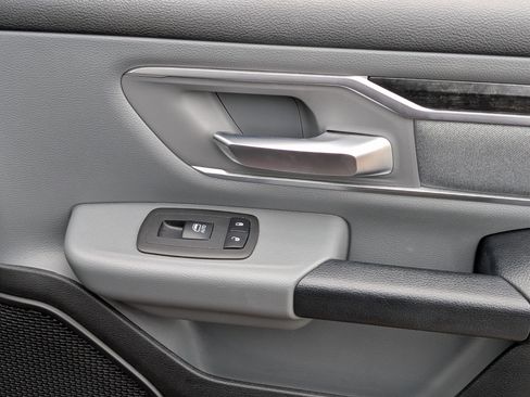 Used 2019 RAM 1500 Big Horn image 21