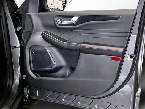 Used 2024 Ford Escape ST-Line Select image 26